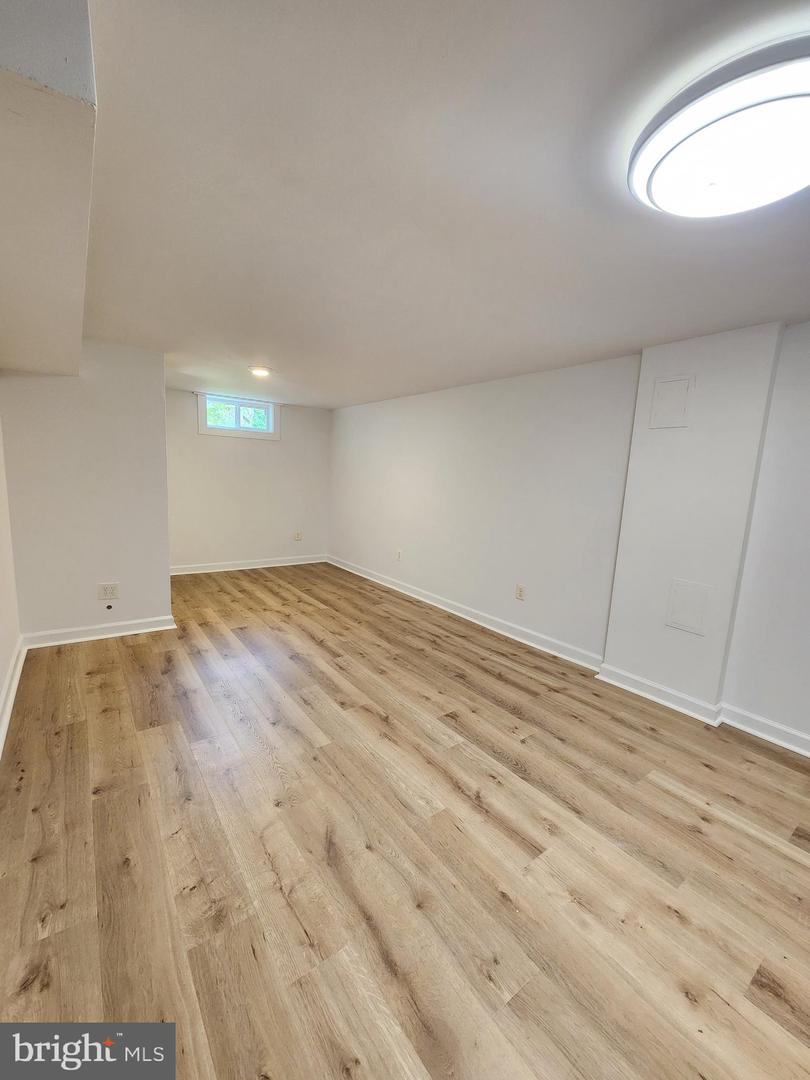 21713 Cabot Pl Property Photo 22