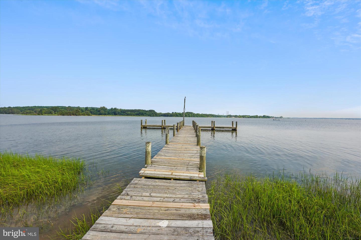 Bay Dr Property Photo 6