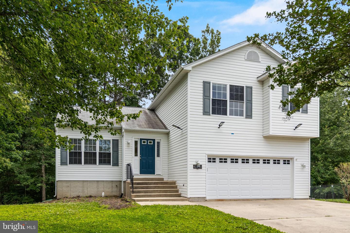 47251 Silver Slate Dr Property Photo 2