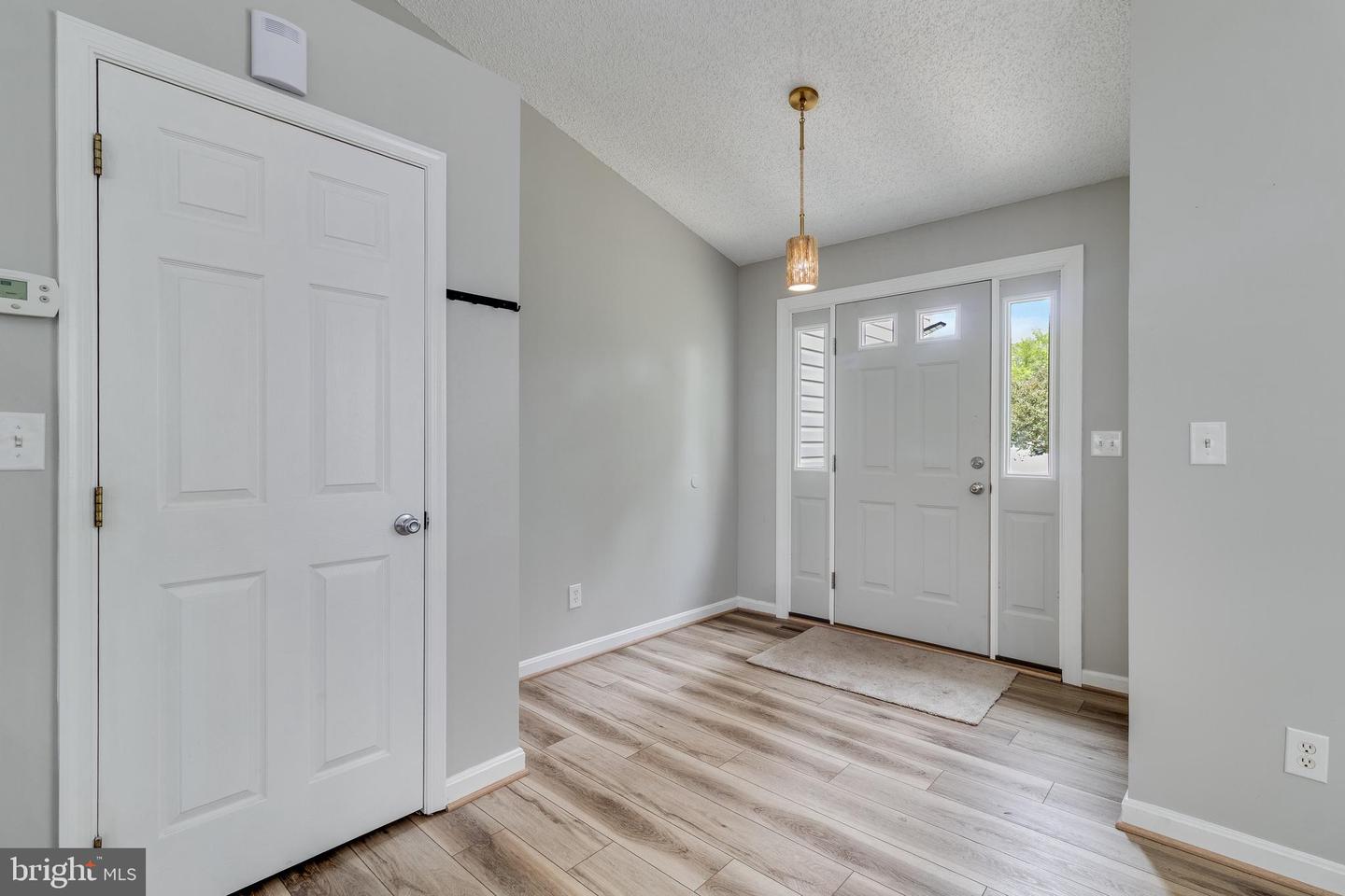 47251 Silver Slate Dr Property Photo 5