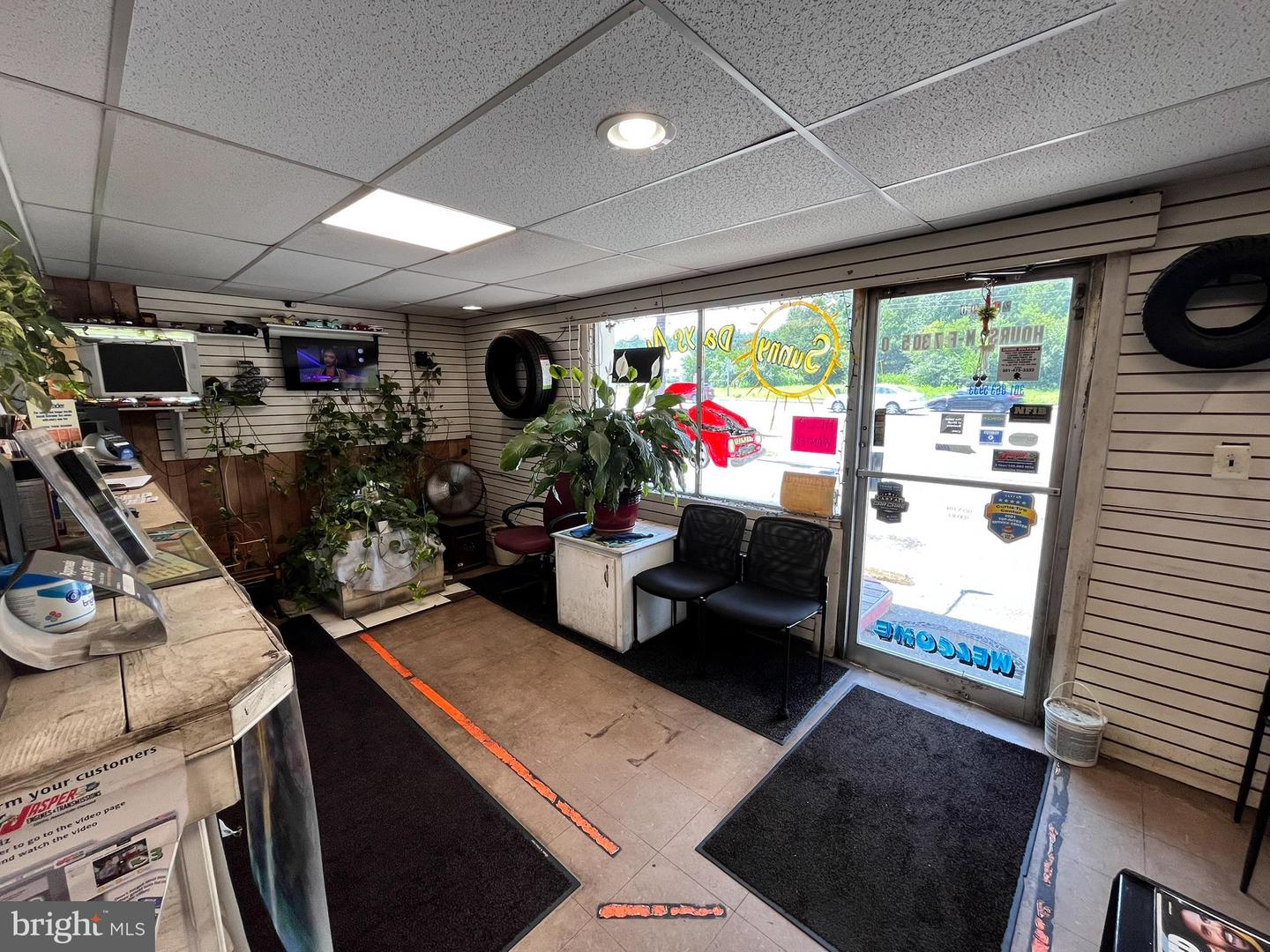 21290 Great Mills Rd Property Photo 10