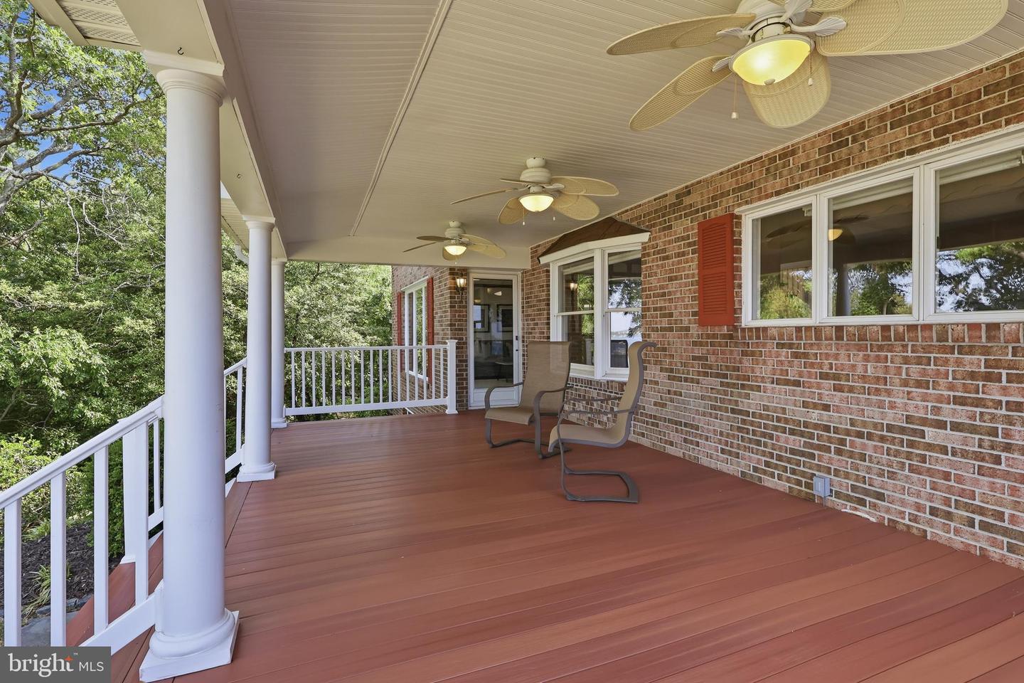 23500 River Rd Property Photo 16