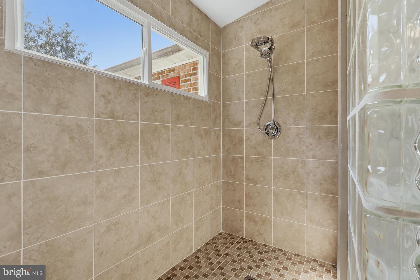 23500 River Rd Property Photo 50