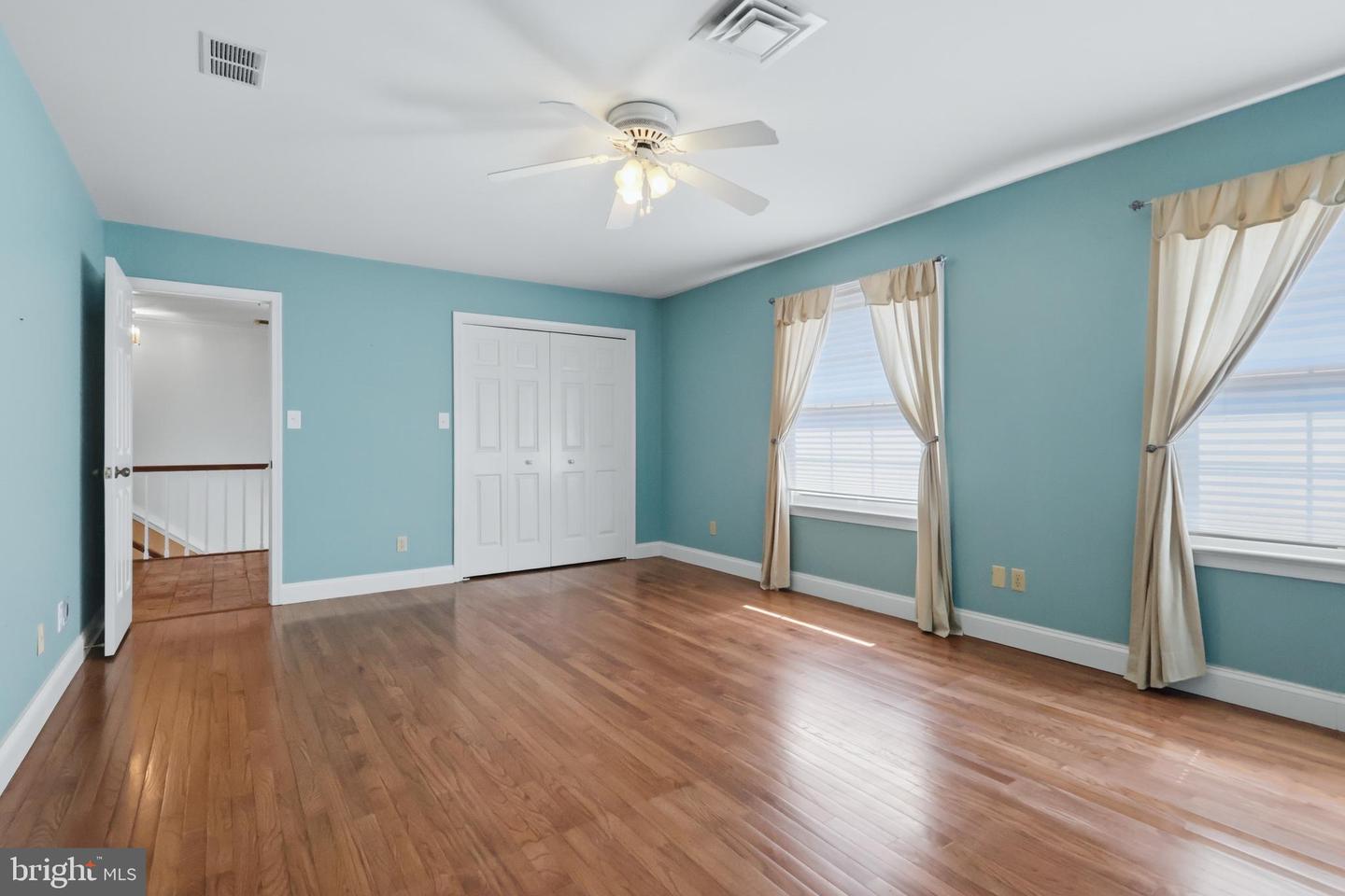 23500 River Rd Property Photo 57