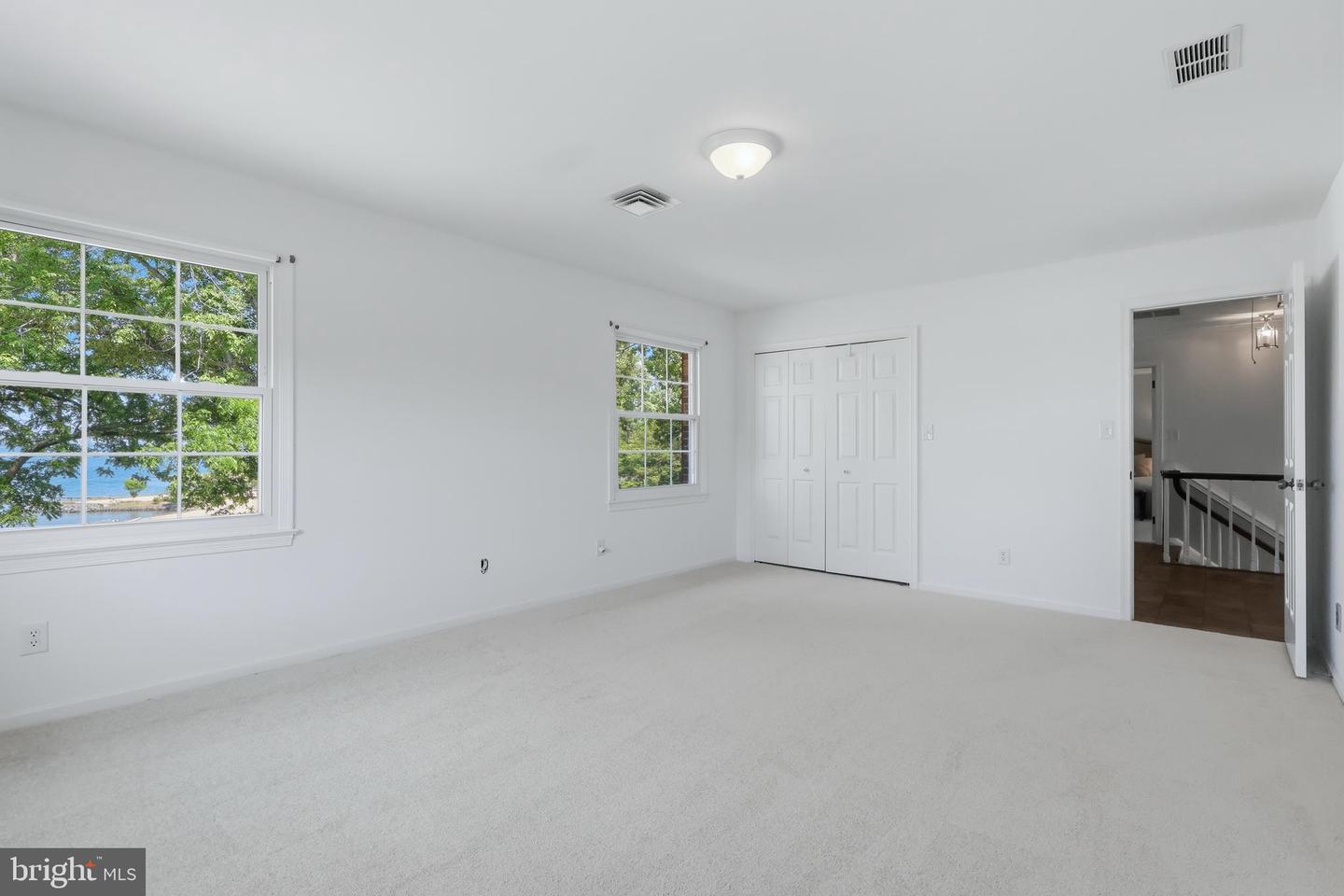 23500 River Rd Property Photo 60