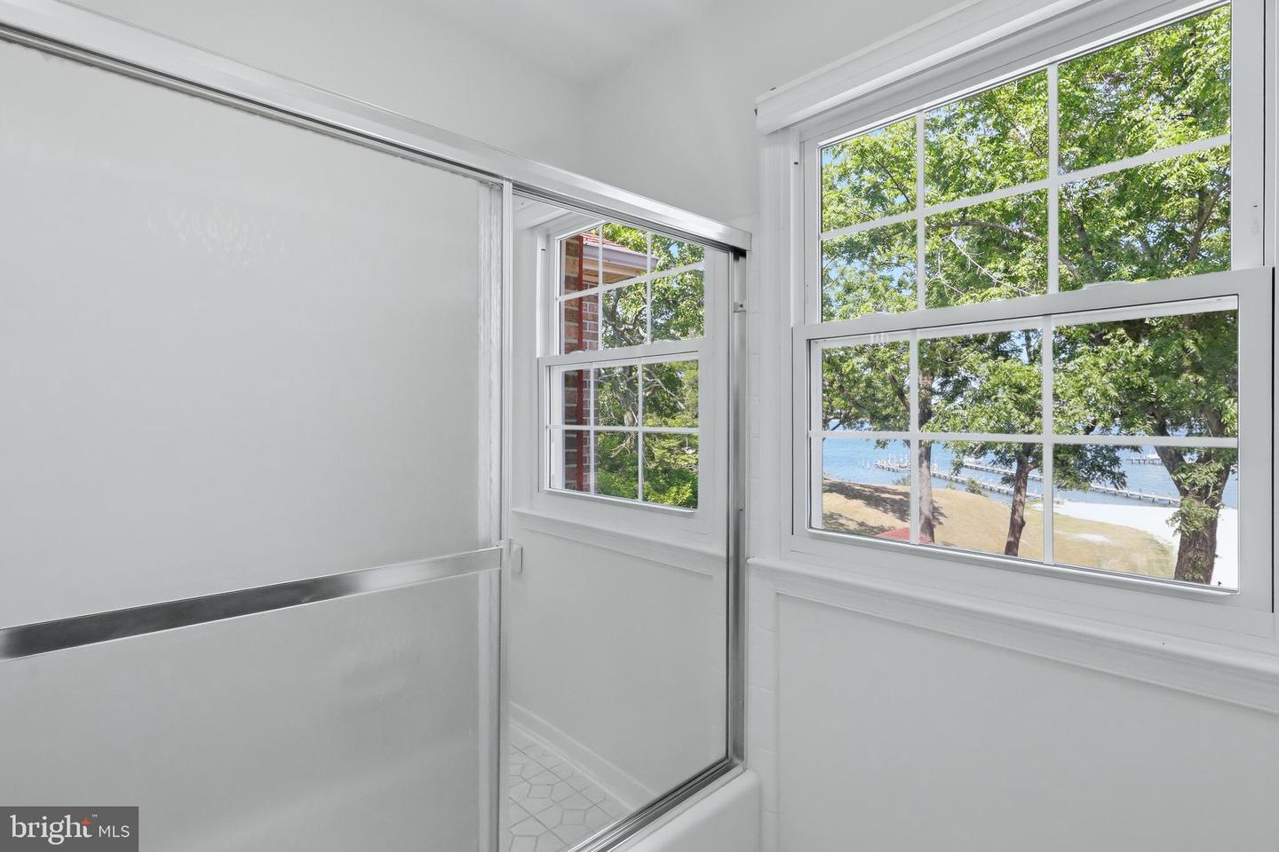 23500 River Rd Property Photo 62