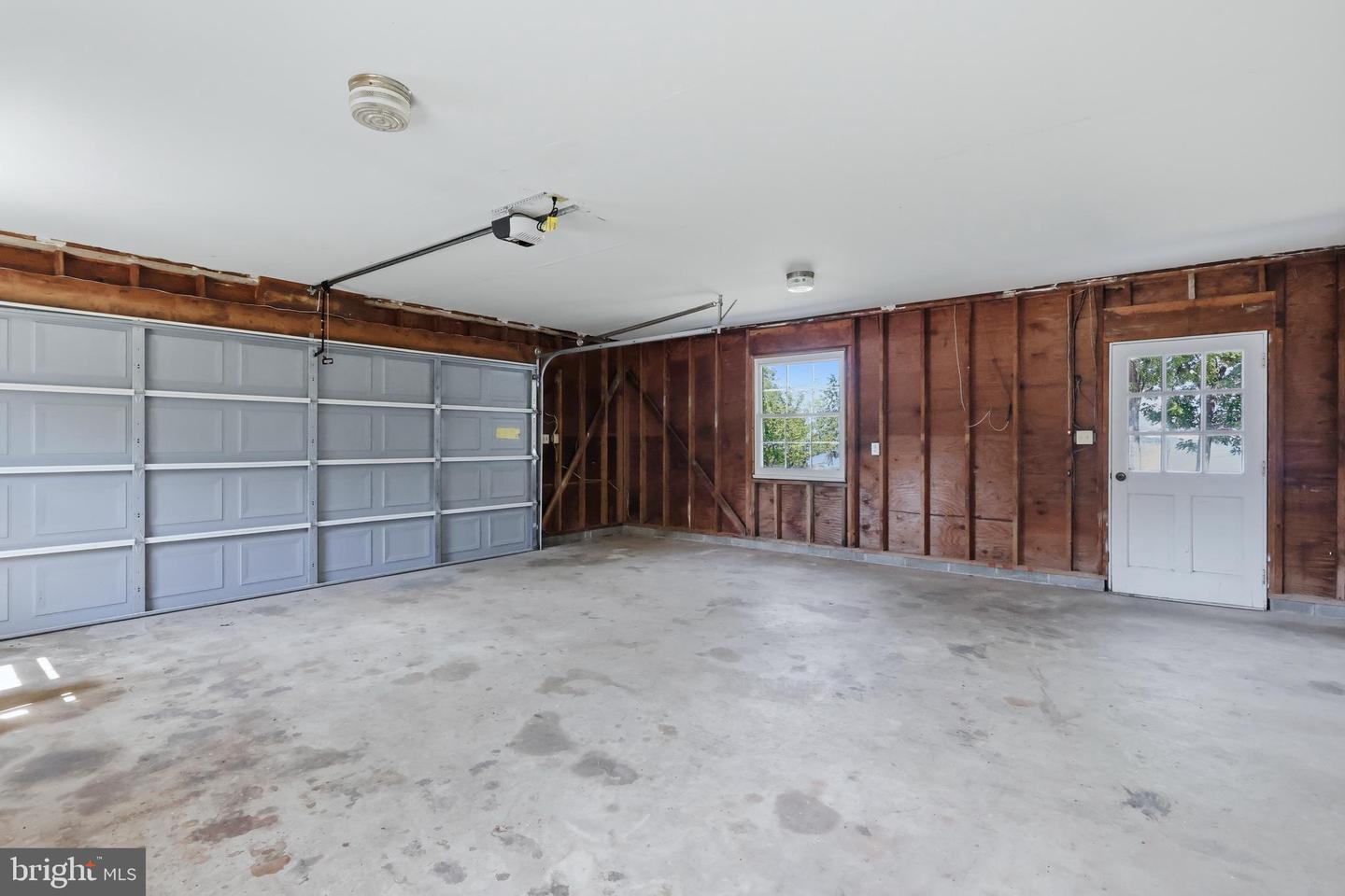 23500 River Rd Property Photo 80