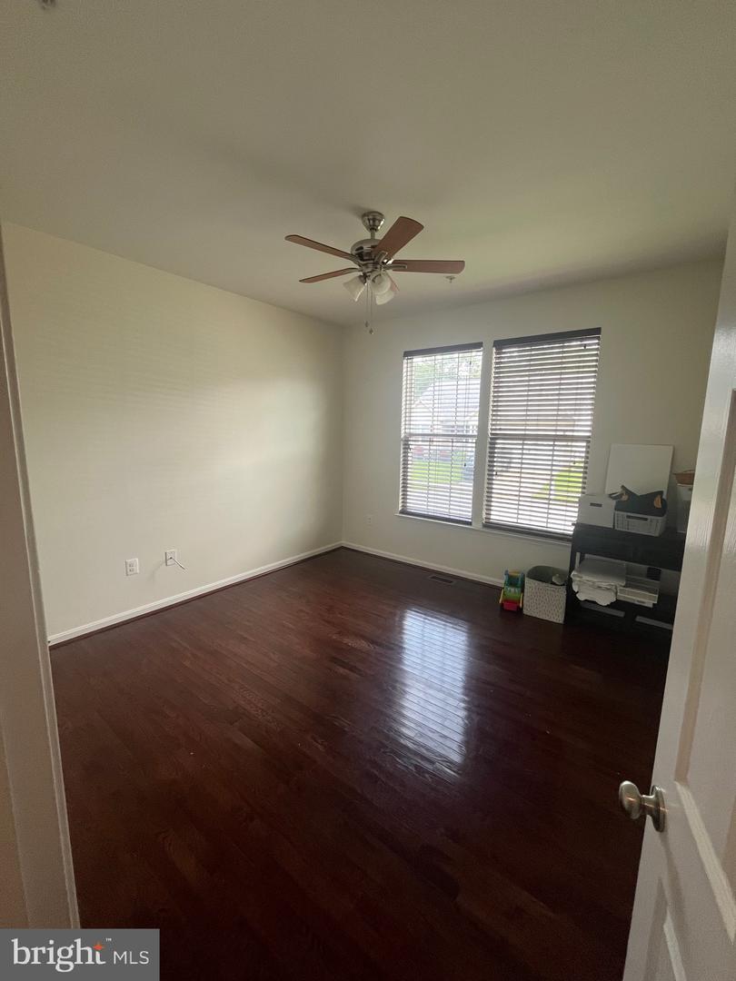 46118 Seabiscuit Ct Property Photo 11