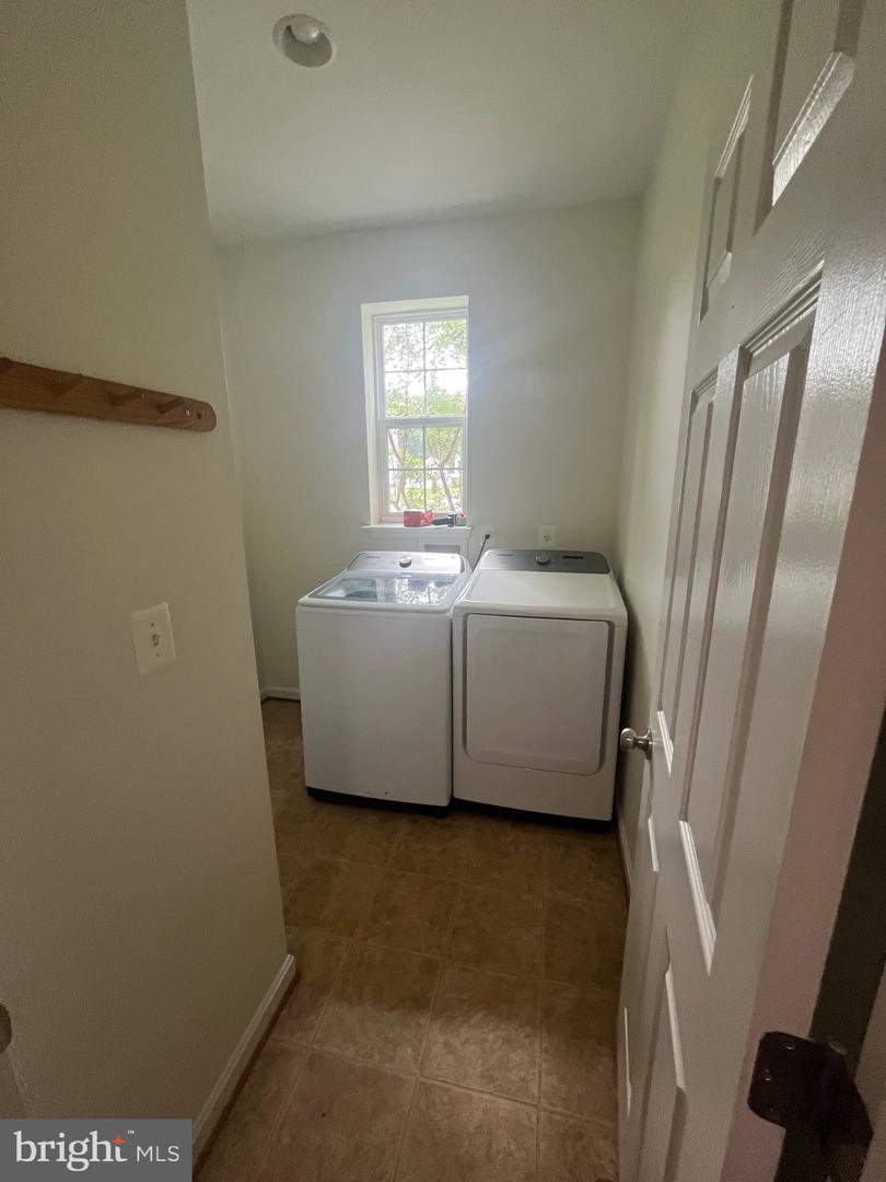 46118 Seabiscuit Ct Property Photo 17