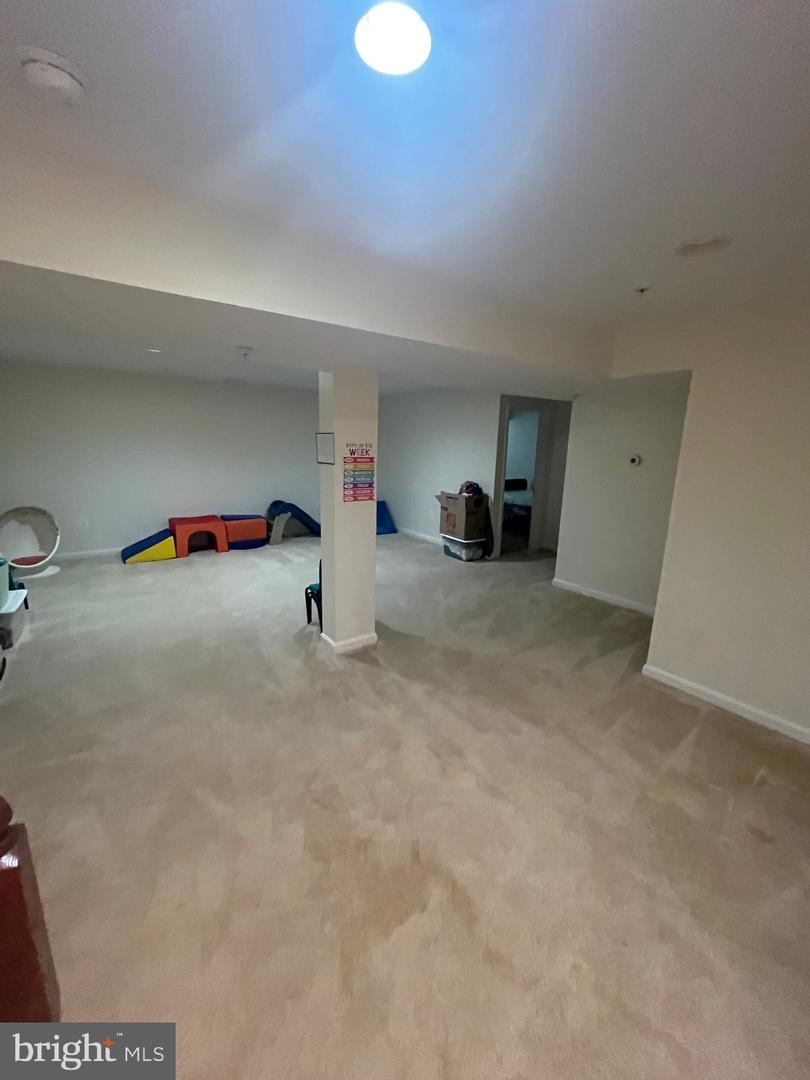 46118 Seabiscuit Ct Property Photo 19