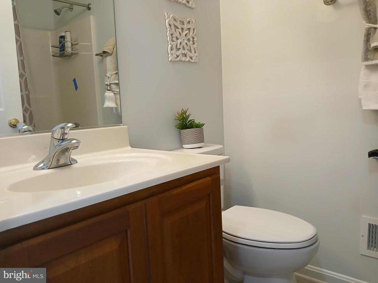 22767 Ventura Way Property Photo 26
