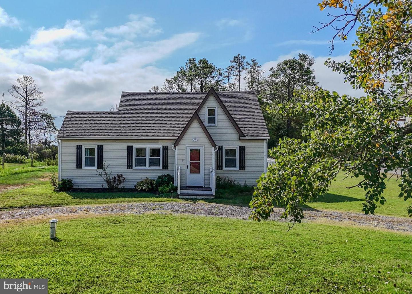16392 Ball Point Rd Property Photo 1