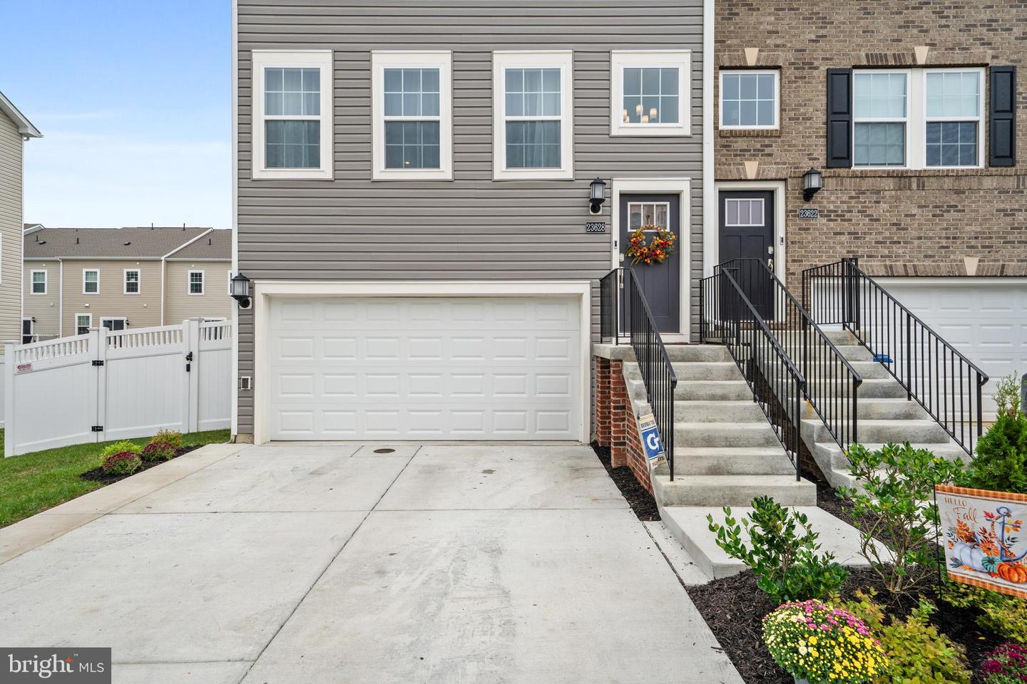 23628 Highliner Way Property Photo 3