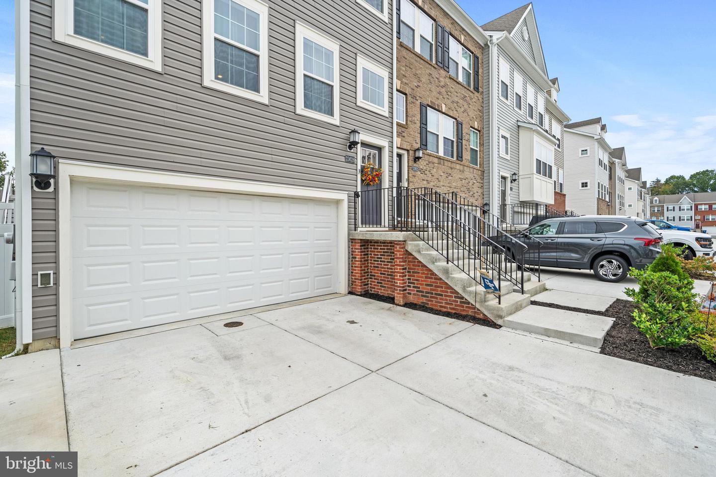 23628 Highliner Way Property Photo 4
