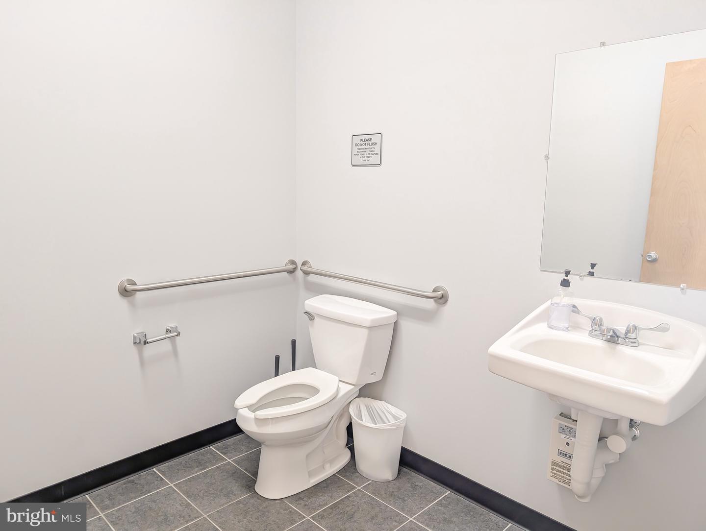 23680 Three Notch Rd #201 Property Photo 13