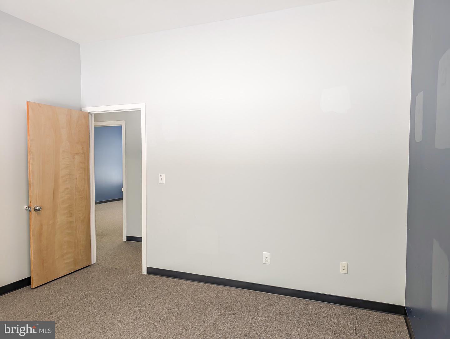23680 Three Notch Rd #201 Property Photo 16