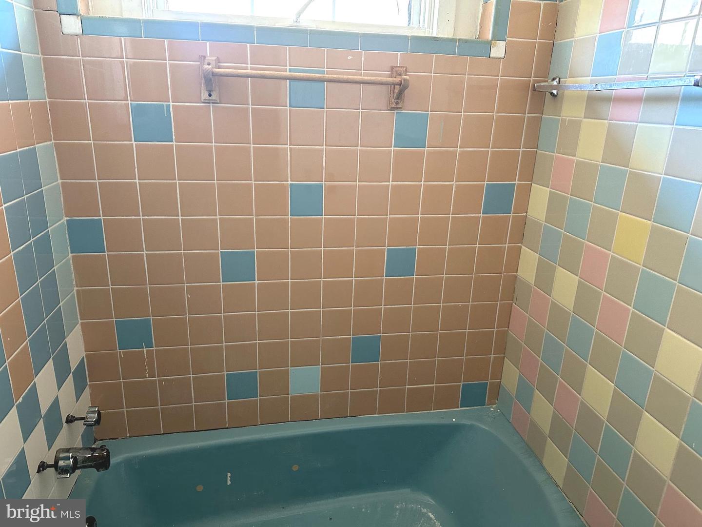 36061 Roosevelt Blvd Property Photo 10