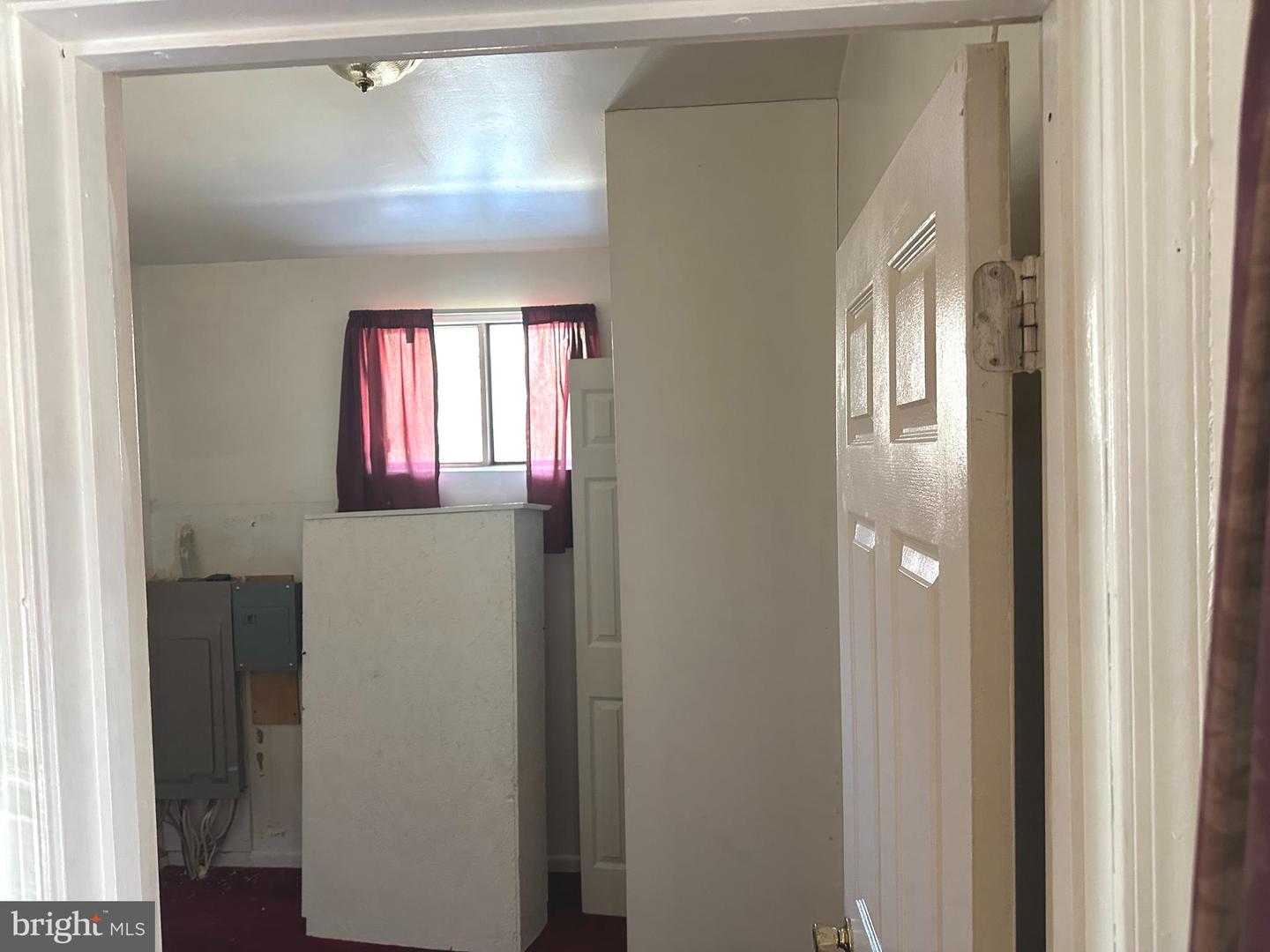 36061 Roosevelt Blvd Property Photo 12