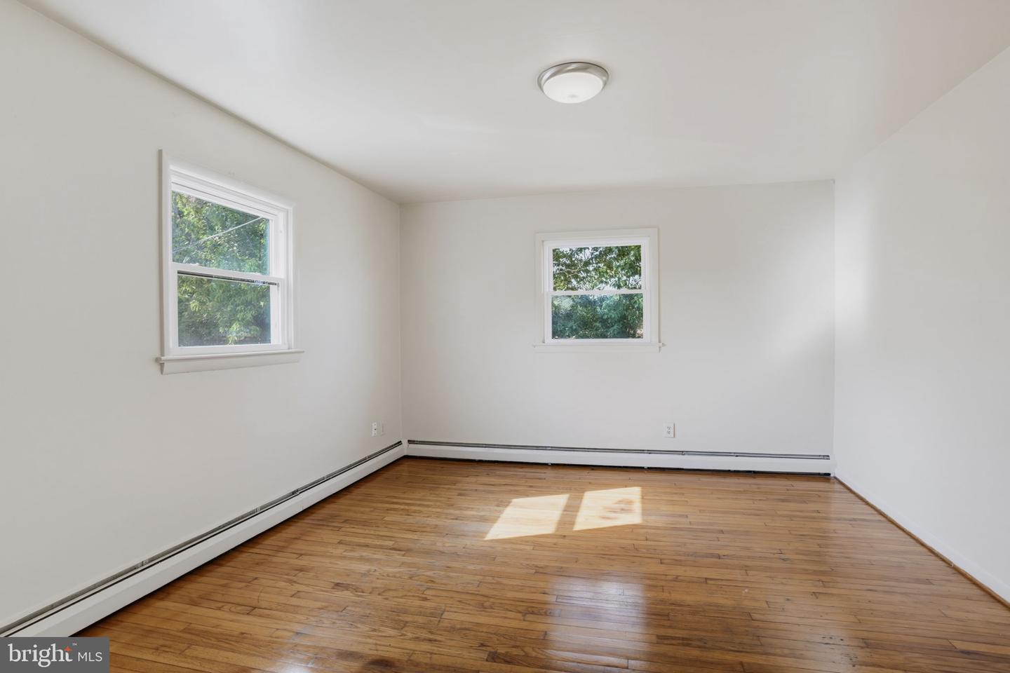 16320 Point Lookout Rd Property Photo 6