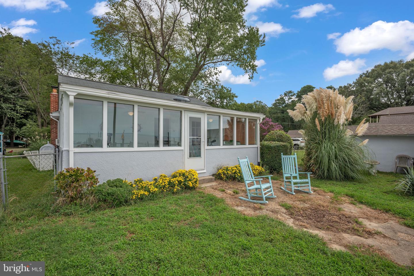 20798 Waterside Dr Property Photo 4