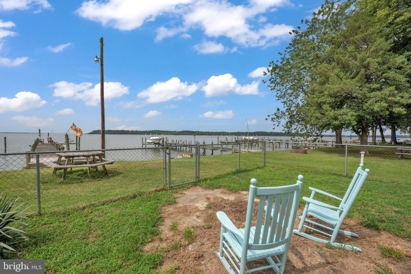 20798 Waterside Dr Property Photo 9