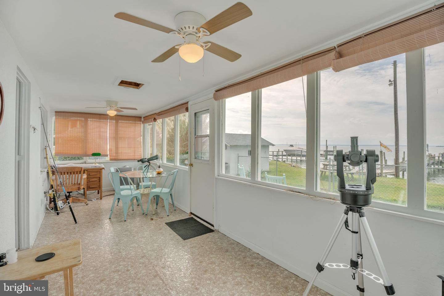 20798 Waterside Dr Property Photo 27