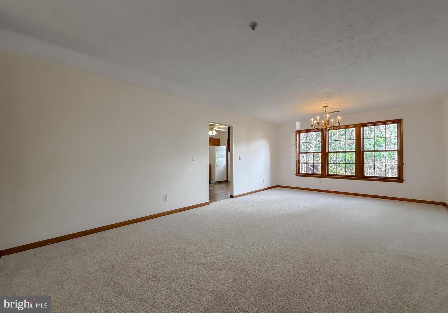 44029 Fieldstone Way Property Photo 4