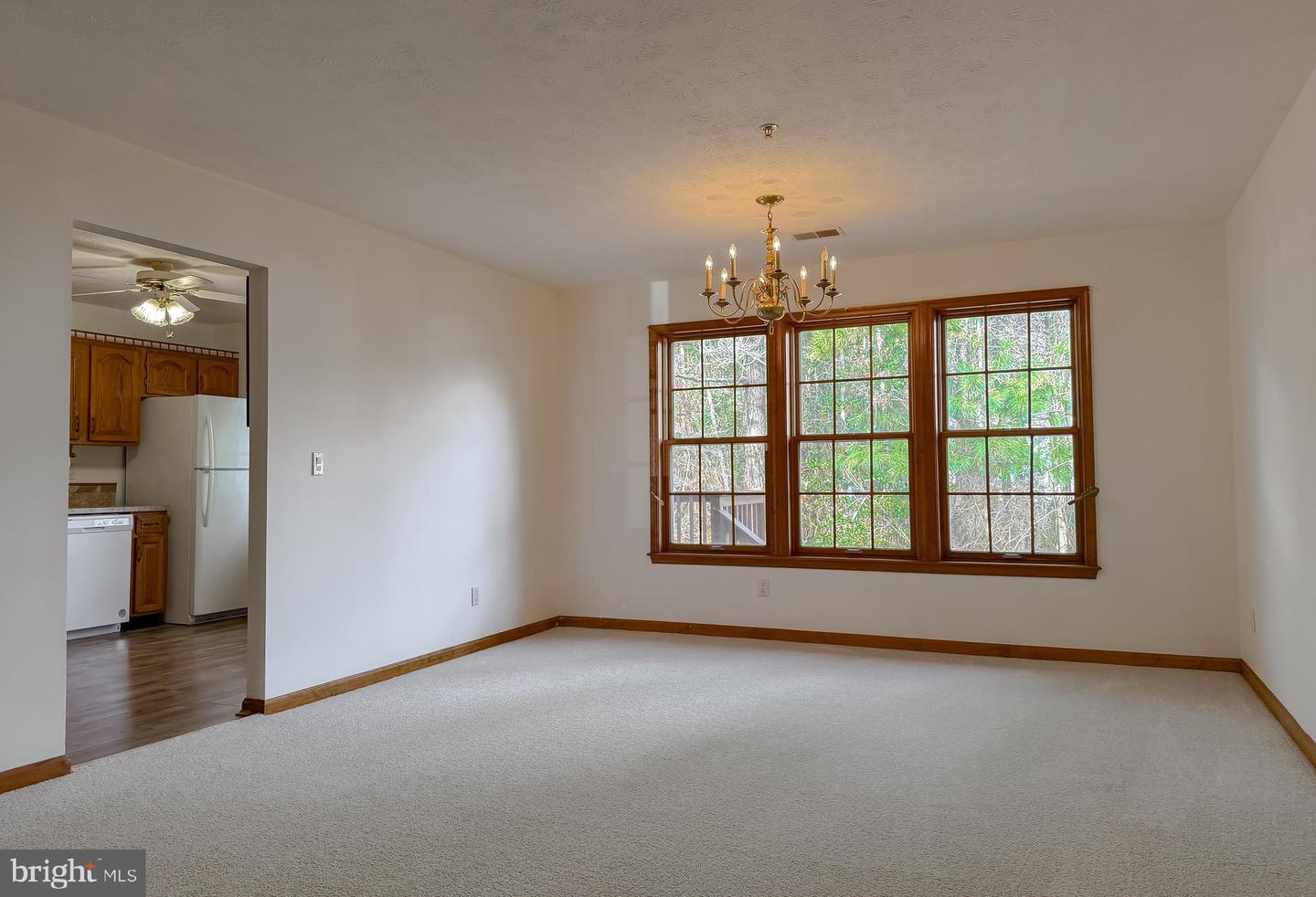 44029 Fieldstone Way Property Photo 5