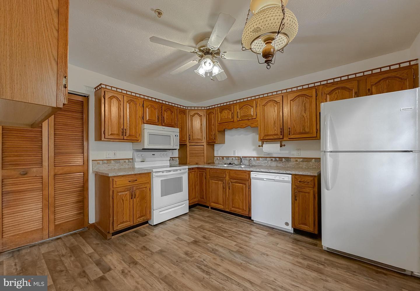 44029 Fieldstone Way Property Photo 6
