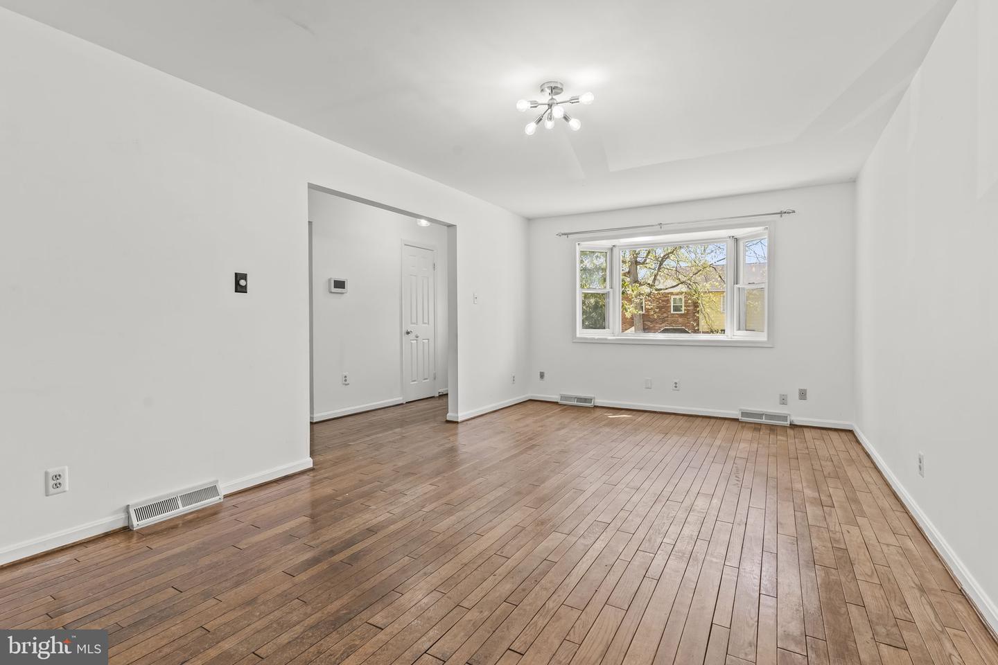 22424 Greenview Ct Property Photo 6