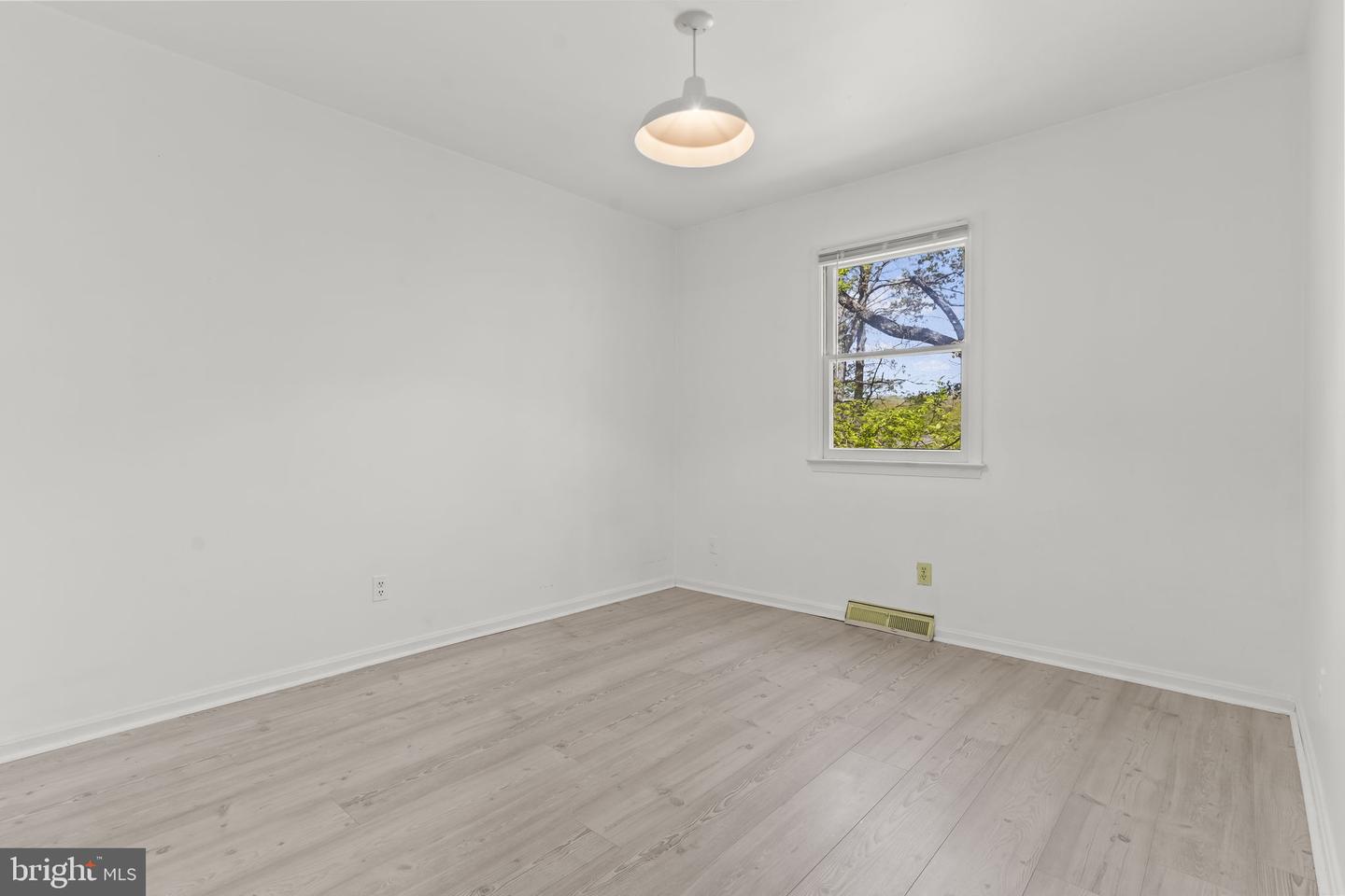 22424 Greenview Ct Property Photo 23