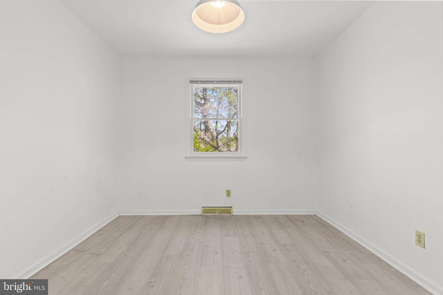 22424 Greenview Ct Property Photo 24