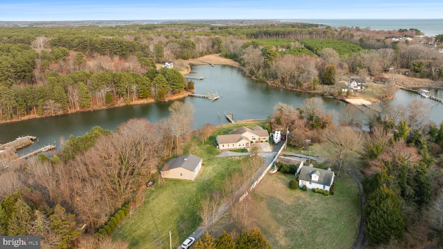 38150 Boatman Ln Property Photo 6