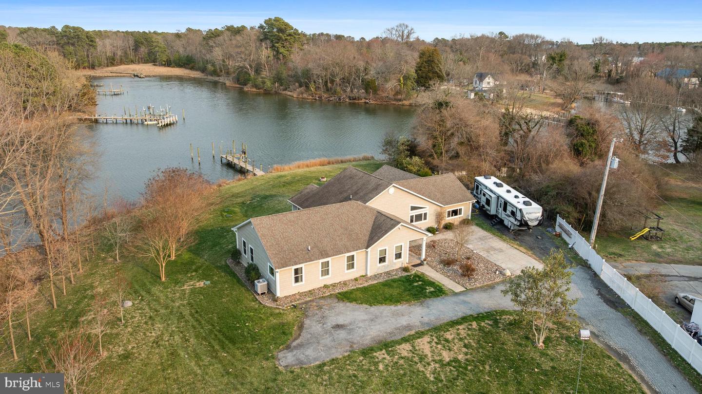 38150 Boatman Ln Property Photo 7