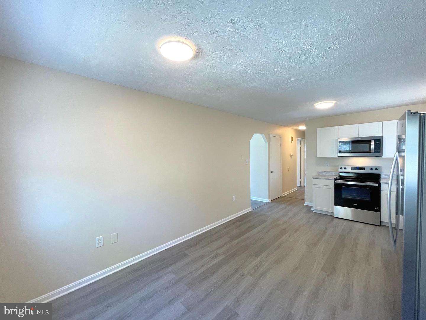 45743 Dee Ct Property Photo 8