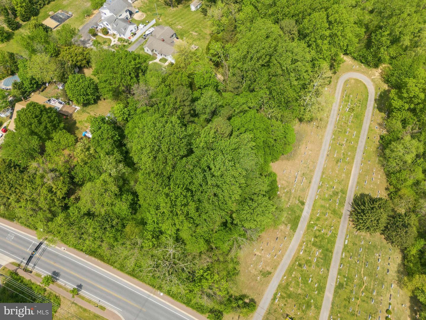 41708 Fenwick St Property Photo 5