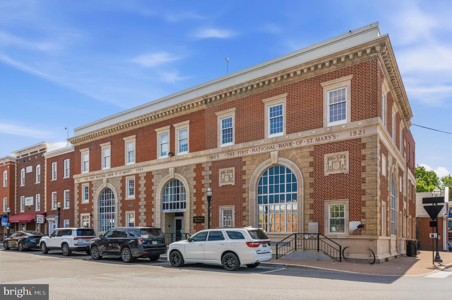 41708 Fenwick St Property Photo 11