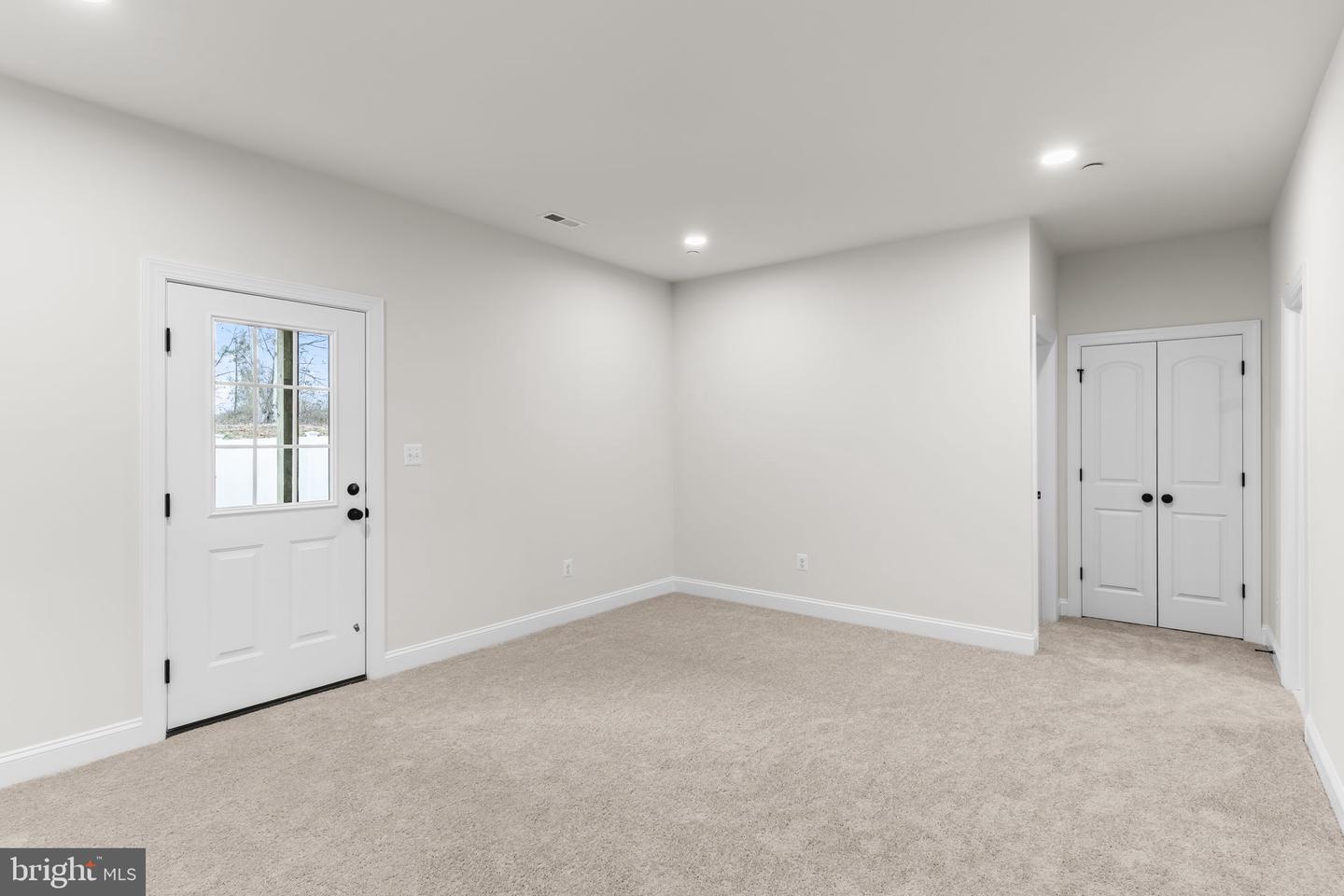 Lot 158 - 23646 Dragonfly Ln Property Photo 5
