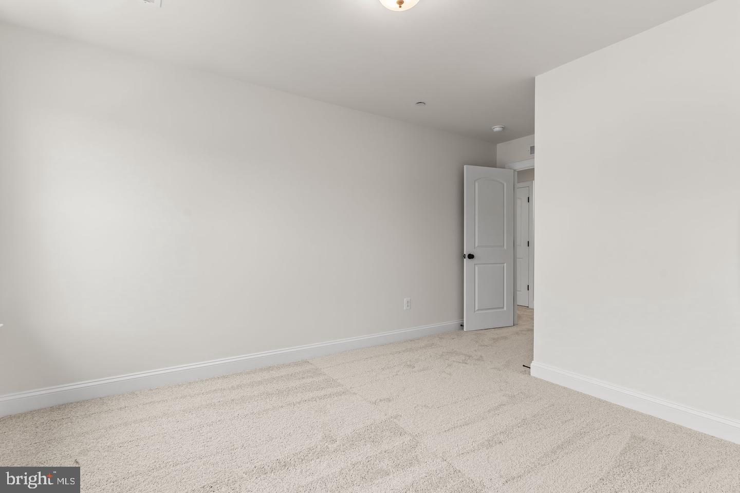 Lot 159 - 23652 Dragonfly Ln Property Photo 6