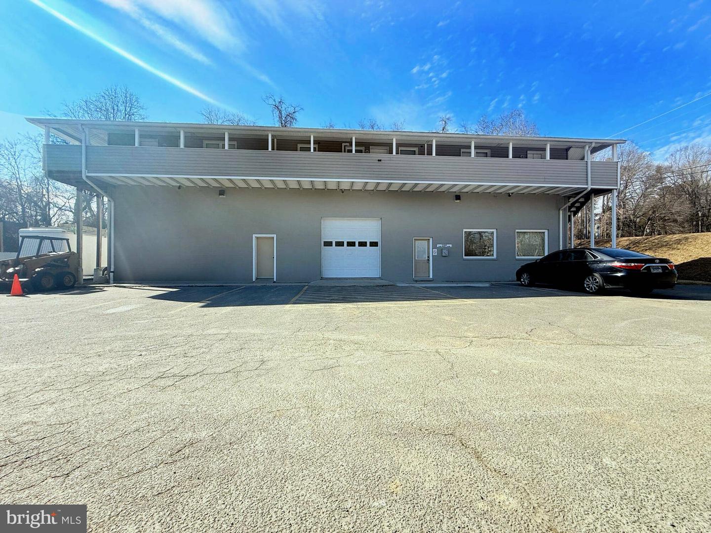 22665 Van Wert Ln Property Photo 3