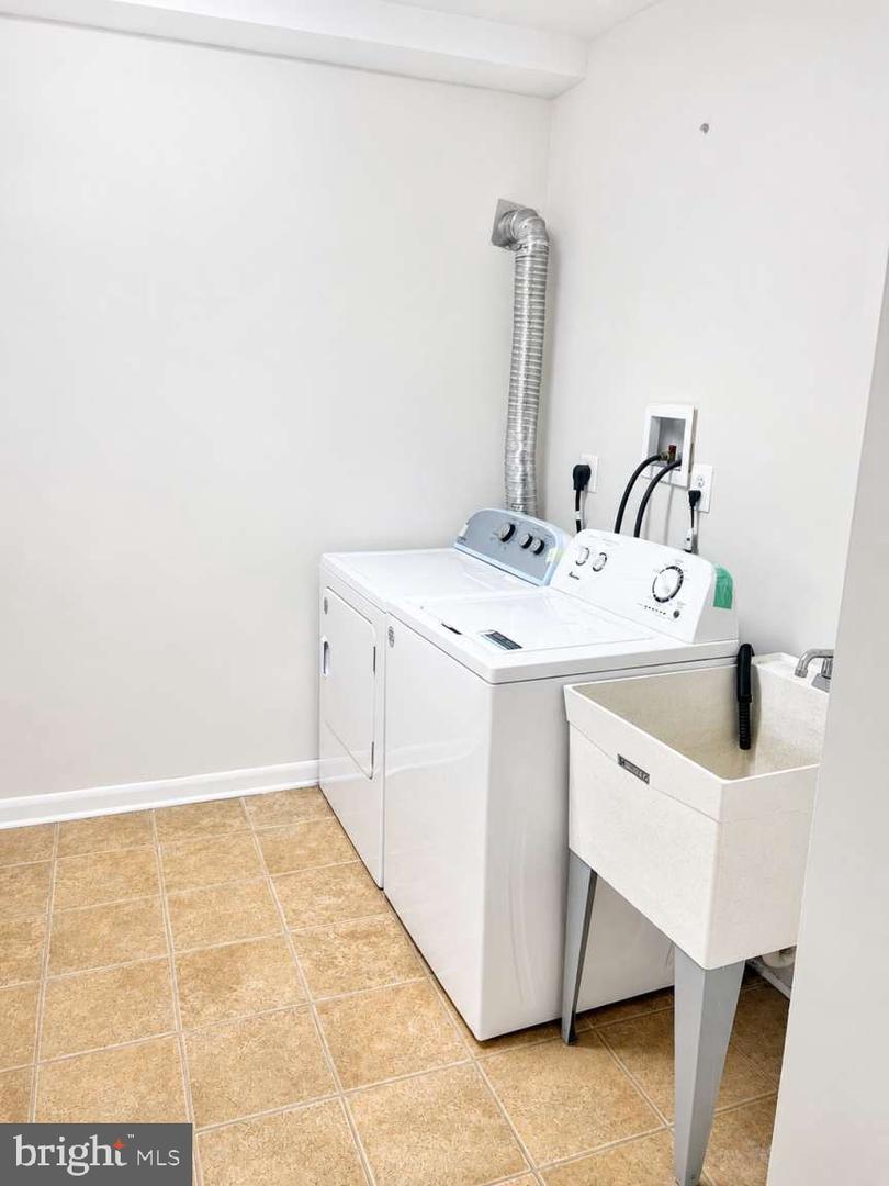 37681 Asher Rd Property Photo 14
