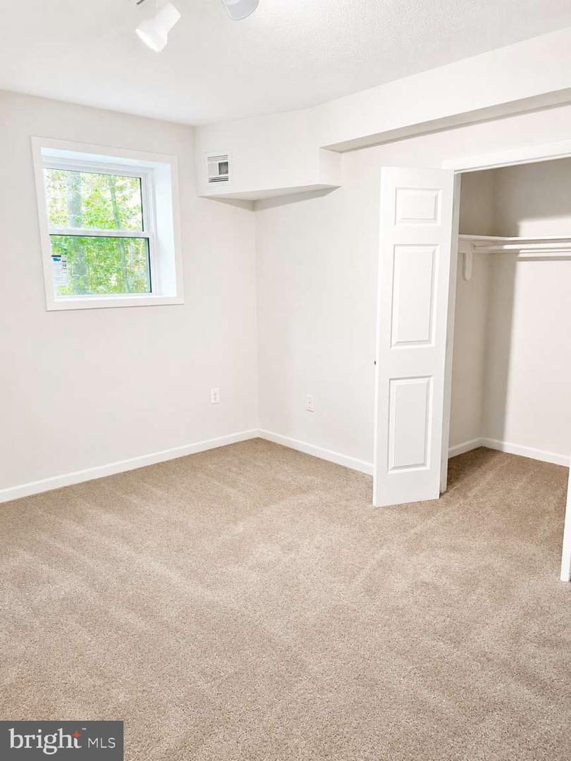 37681 Asher Rd Property Photo 16