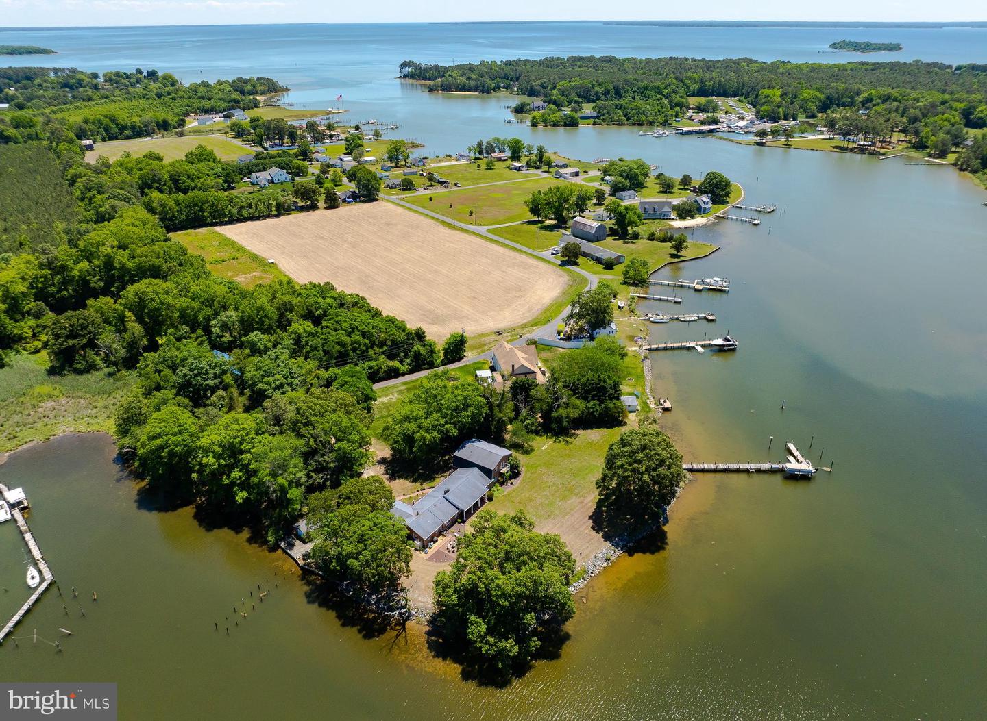 20535 Golden Thompson Rd Property Photo 7