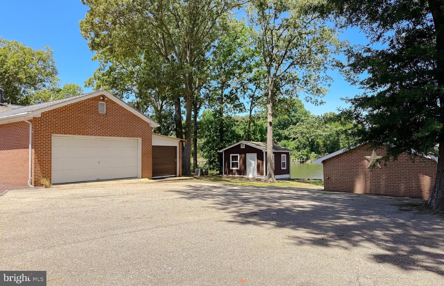 20535 Golden Thompson Rd Property Photo 21