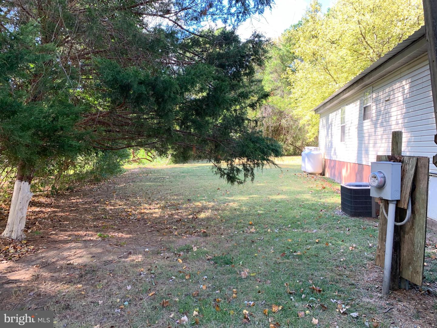 48683 Beachville Rd Property Photo 6