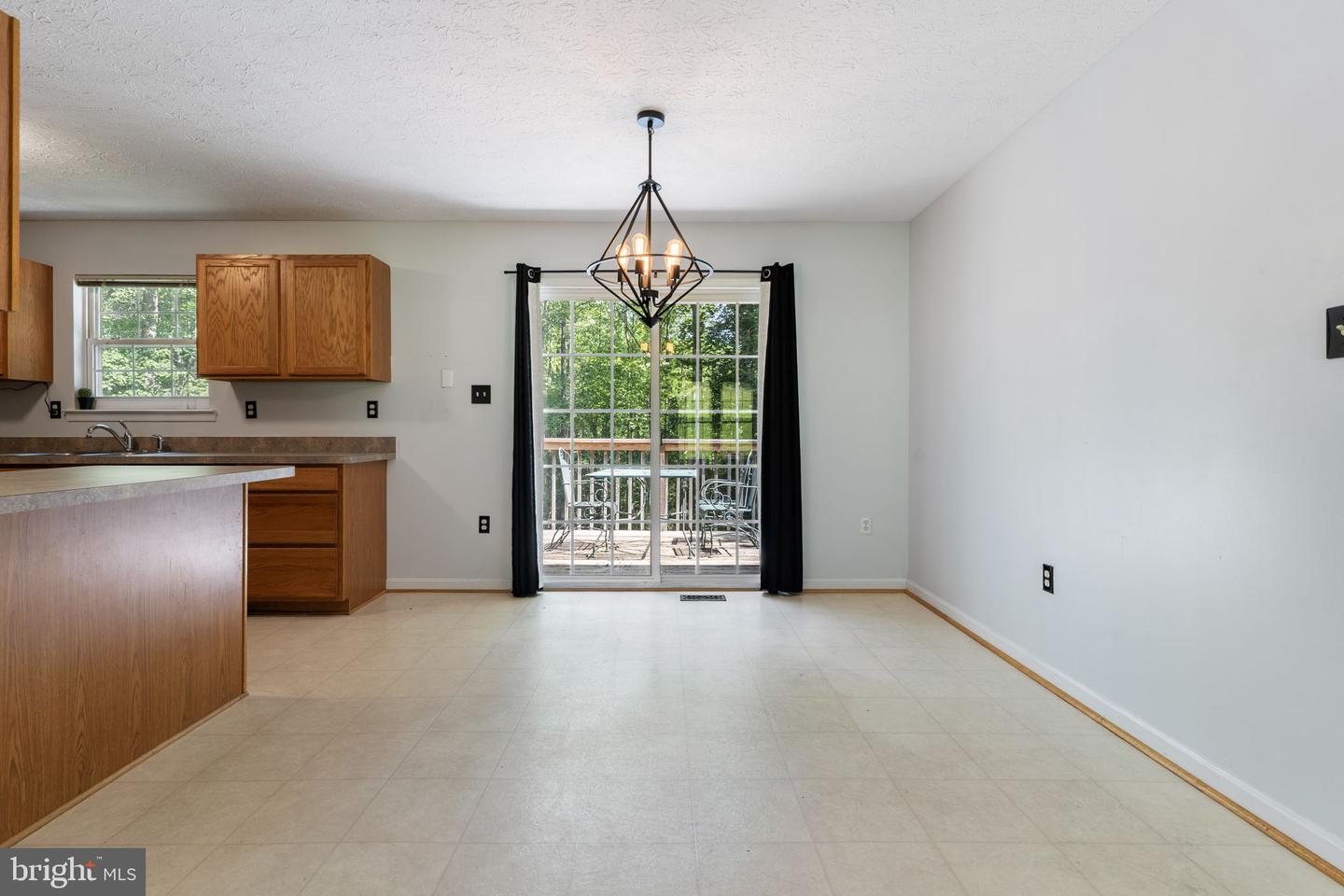 37362 E Spicer Dr Property Photo 16