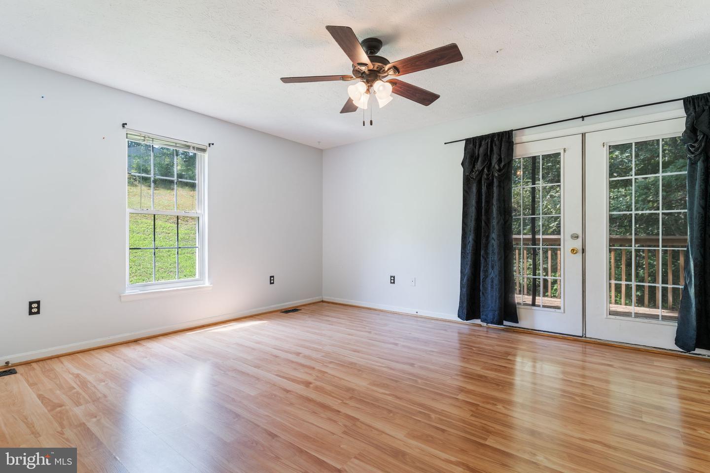 37362 E Spicer Dr Property Photo 26