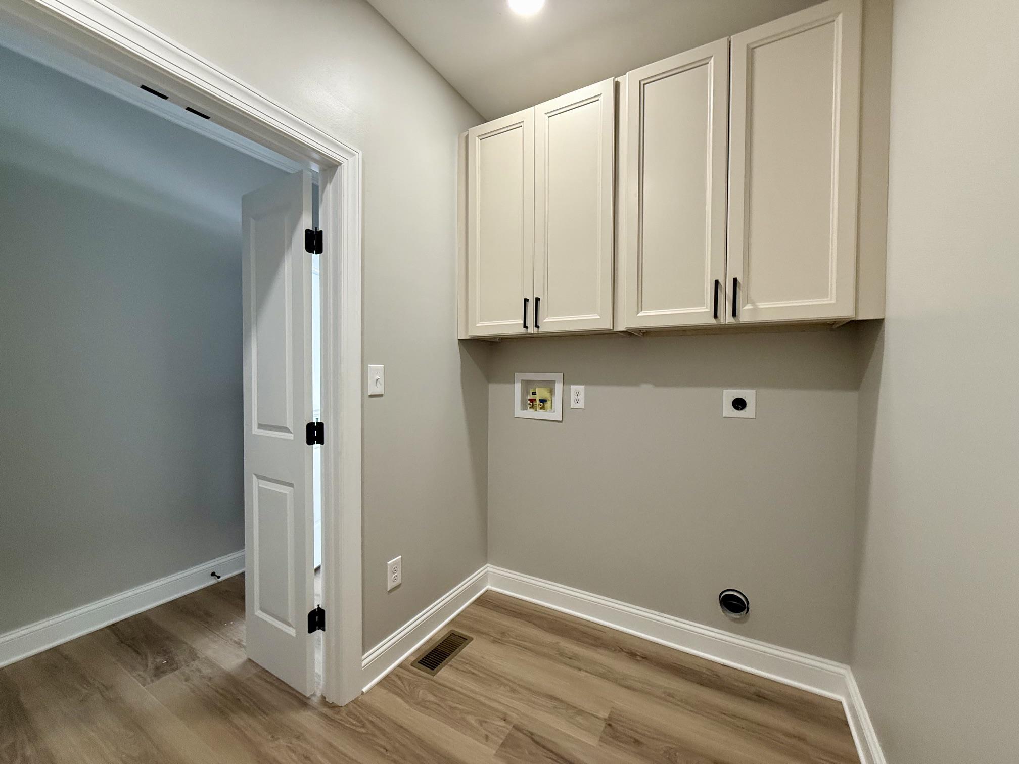 17480 Lighthouse Commons Dr Property Photo 26