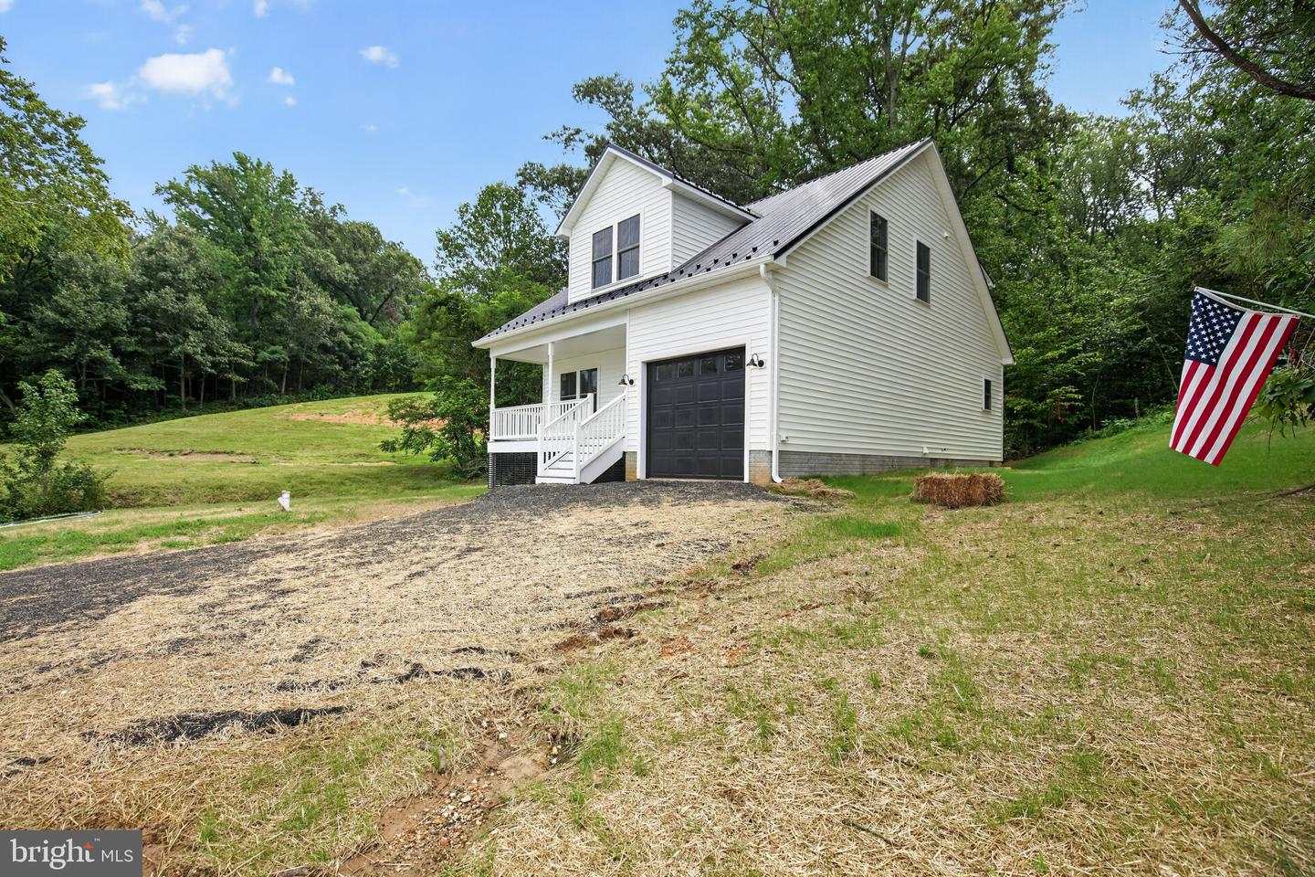 23690 Maddox Rd Property Photo 3