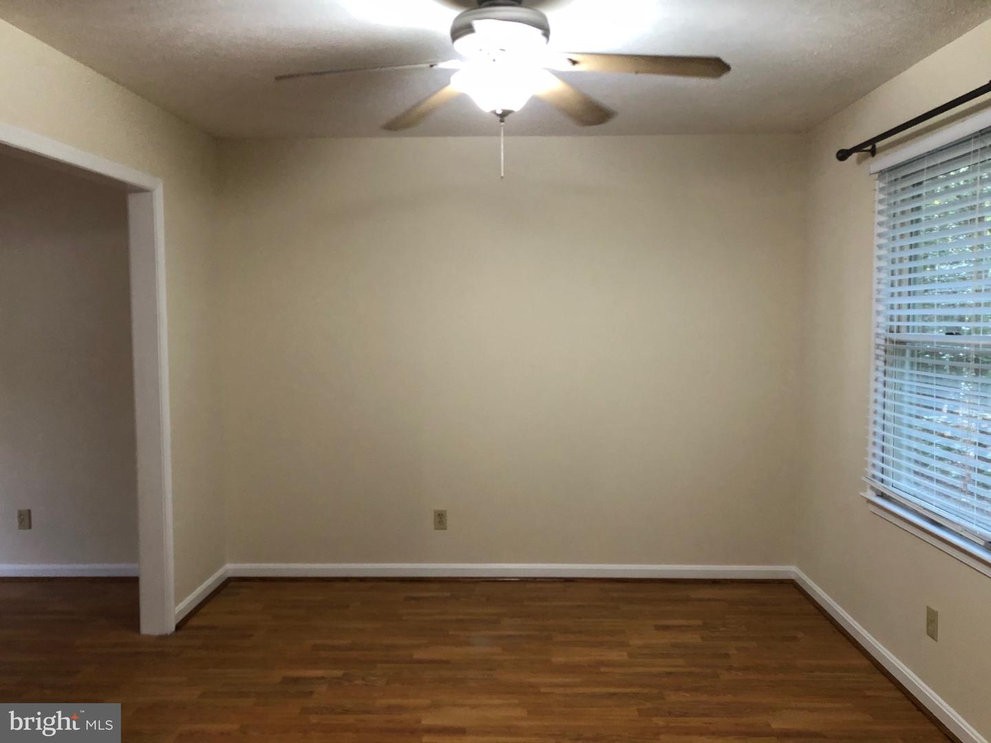 21113 Arbor Ct Property Photo 4